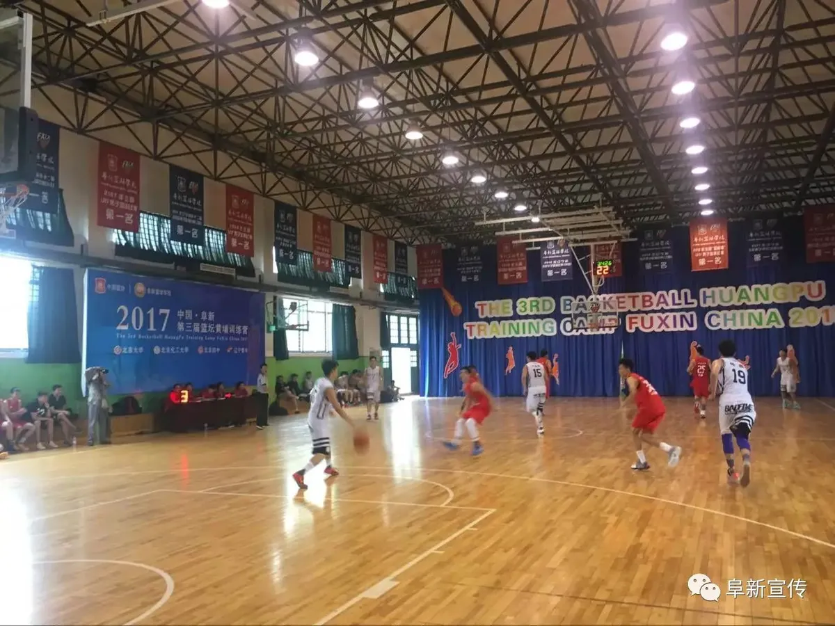 篮球训练一周计划表图片大全_2